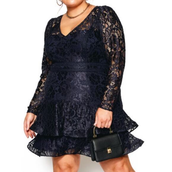 NWT City Chic Lacey Love Dress - navy size 18 - Picture 1 of 7